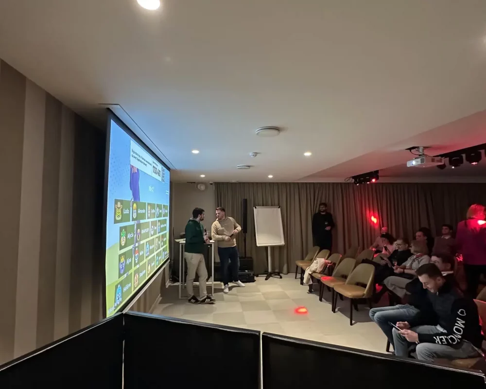 Quizz-soirée-entreprise-Adevenements